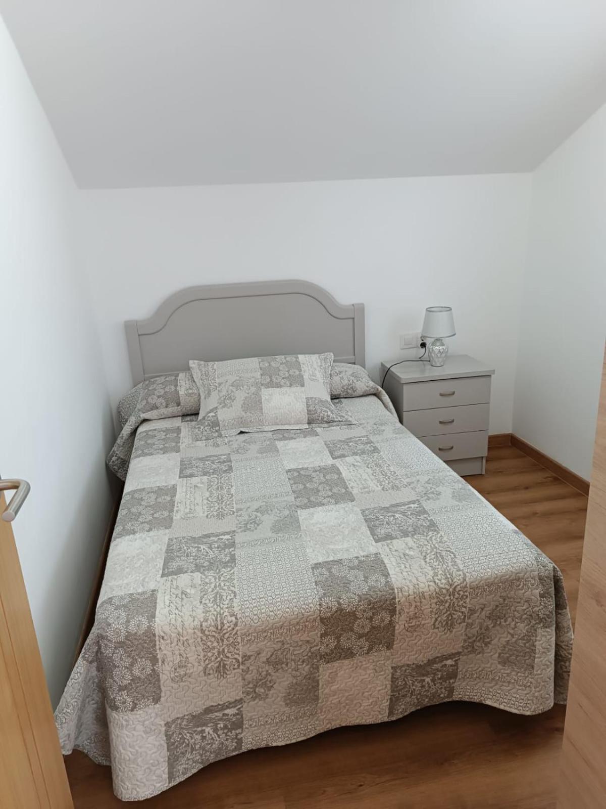 Apartamento Casa en San Pantaleón Paderne Exterior foto